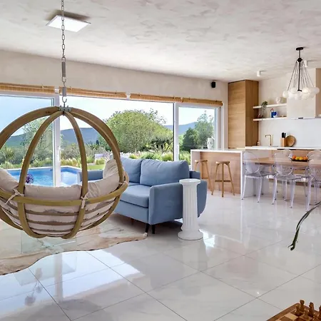 Holiday home Nebesi *